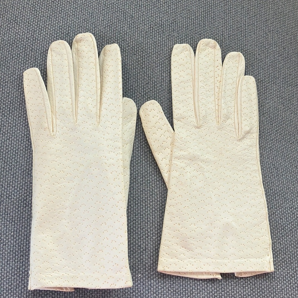 Vintage 1950s White Capretto Lavabile Leather gloves Sz 5/5.5 or XS Italy Rare - Picture 2 of 4